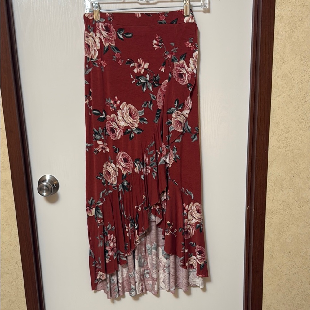 A.OK Coevolution Women’s Floral Hi- Lo Skirt size M